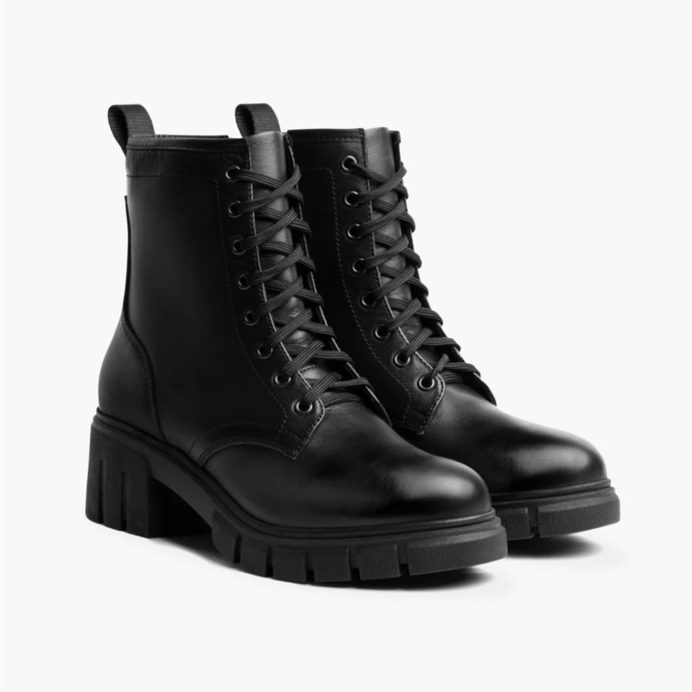 Leather lace up boots